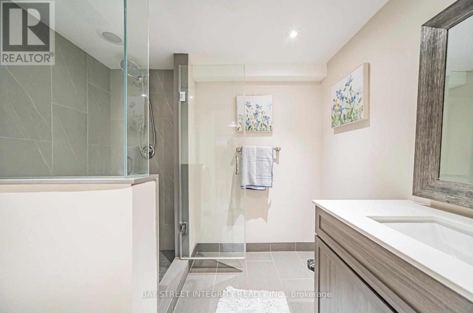 1277 Gainsborough Drive, Oakville, Ontario  L6H 2H5 - Photo 42 - W13436792