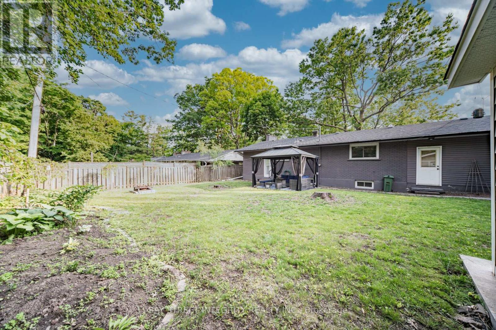1277 Gainsborough Drive, Oakville, Ontario  L6H 2H5 - Photo 44 - W13436792