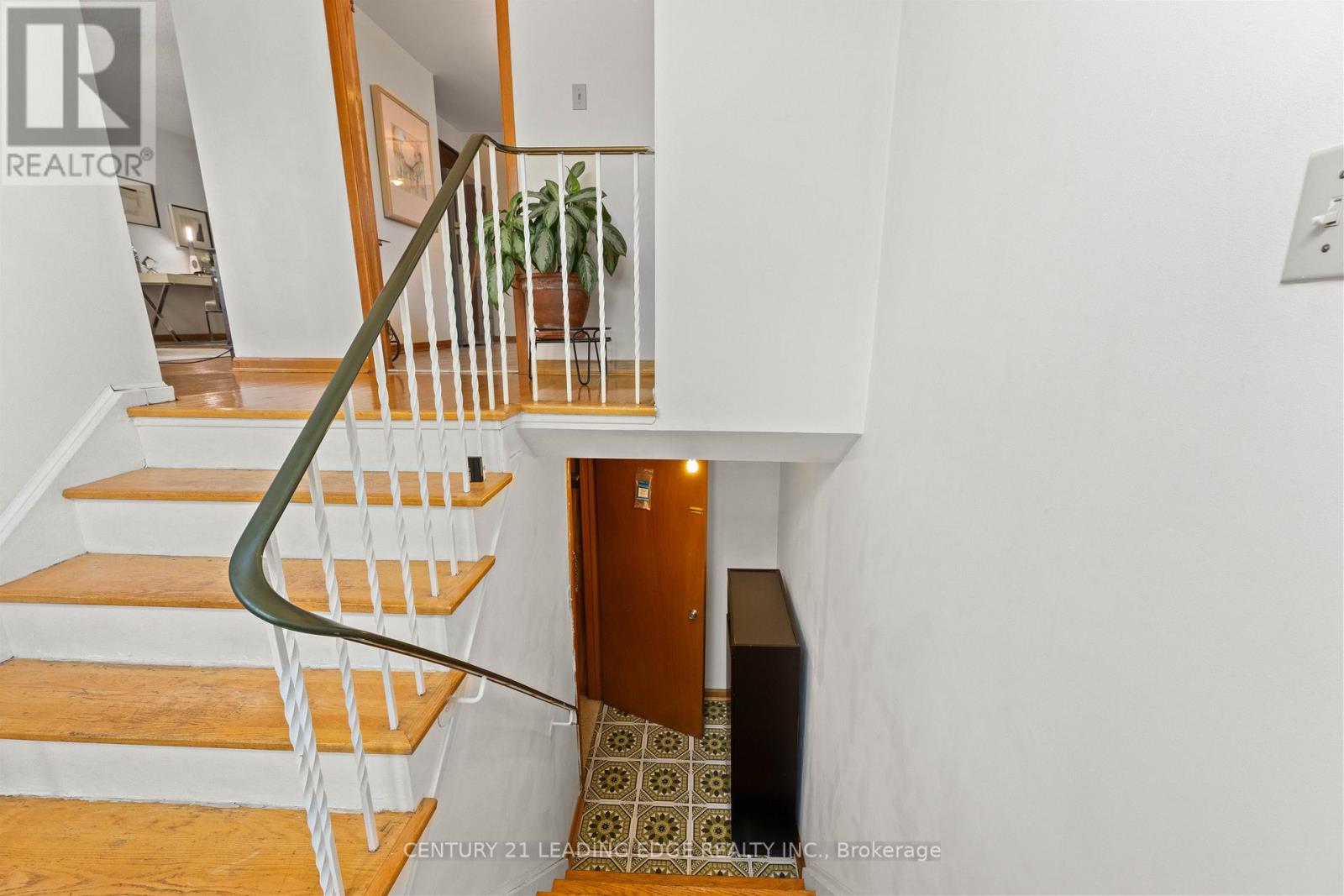 881 Blairholm Avenue, Mississauga, Ontario  L5C 1G5 - Photo 39 - W13210832