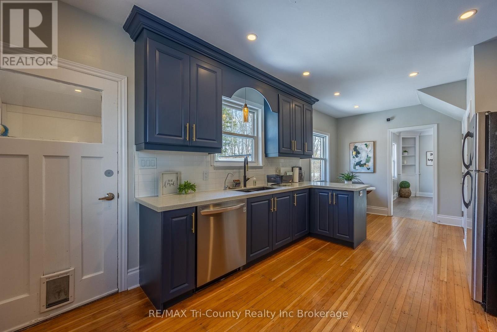 909 James Street, Norfolk, Ontario  N4B 2E3 - Photo 21 - X13437106