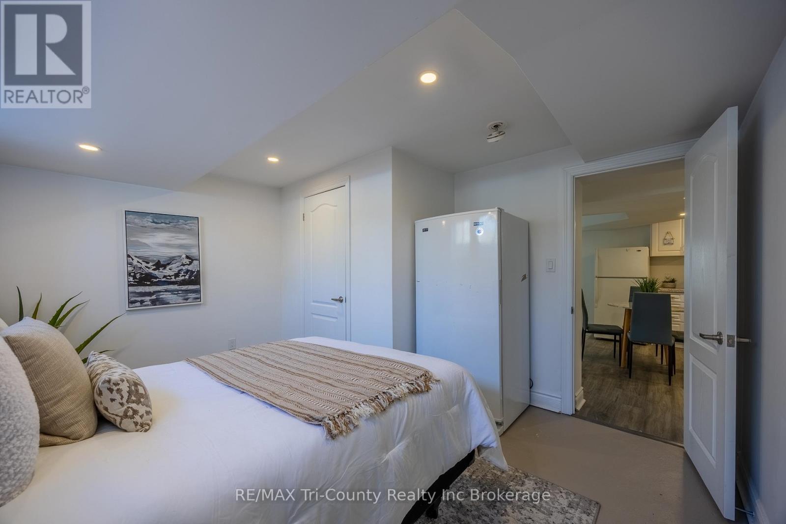 909 James Street, Norfolk, Ontario  N4B 2E3 - Photo 45 - X13437106