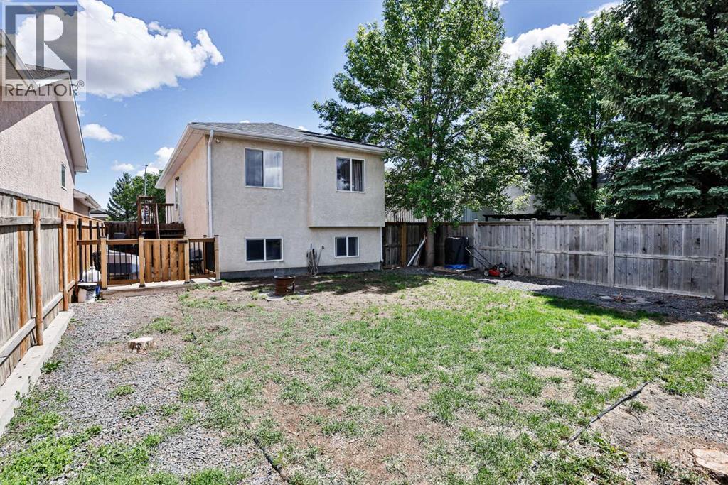 34 Chilcotin Way W, Lethbridge, Alberta  T1K 7L7 - Photo 22 - A2320581
