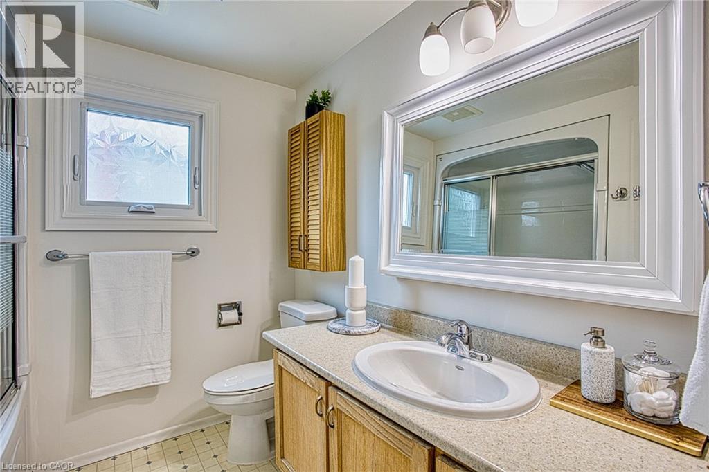 1340 Monmouth Drive, Burlington, Ontario  L7P 3J6 - Photo 34 - 40839198