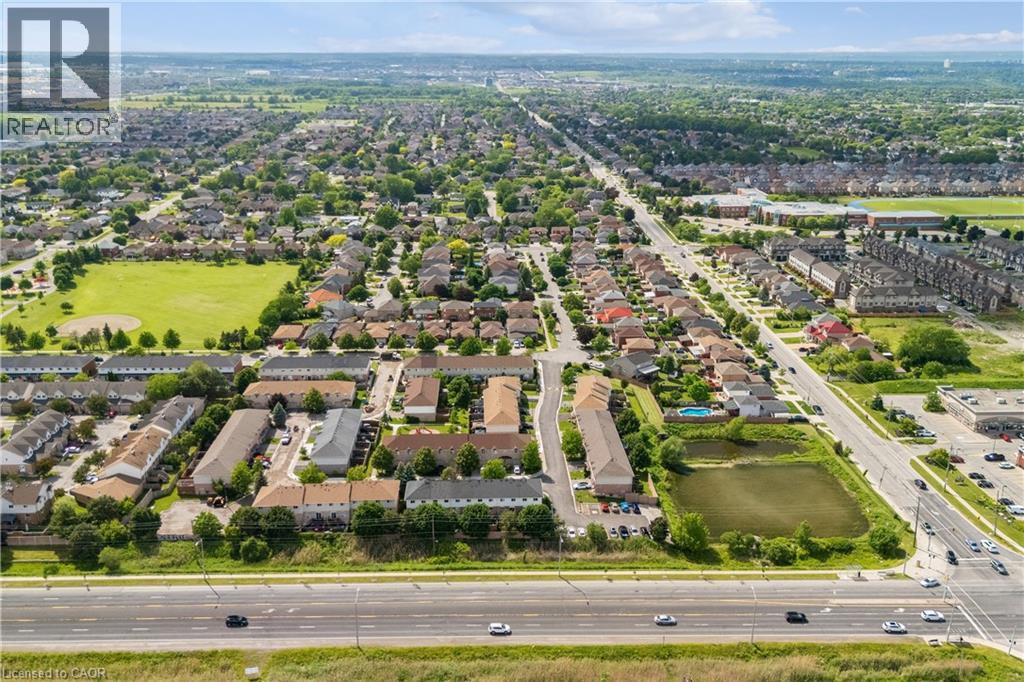 39 PINEWOODS Drive Unit# 35, Stoney Creek, Ontario