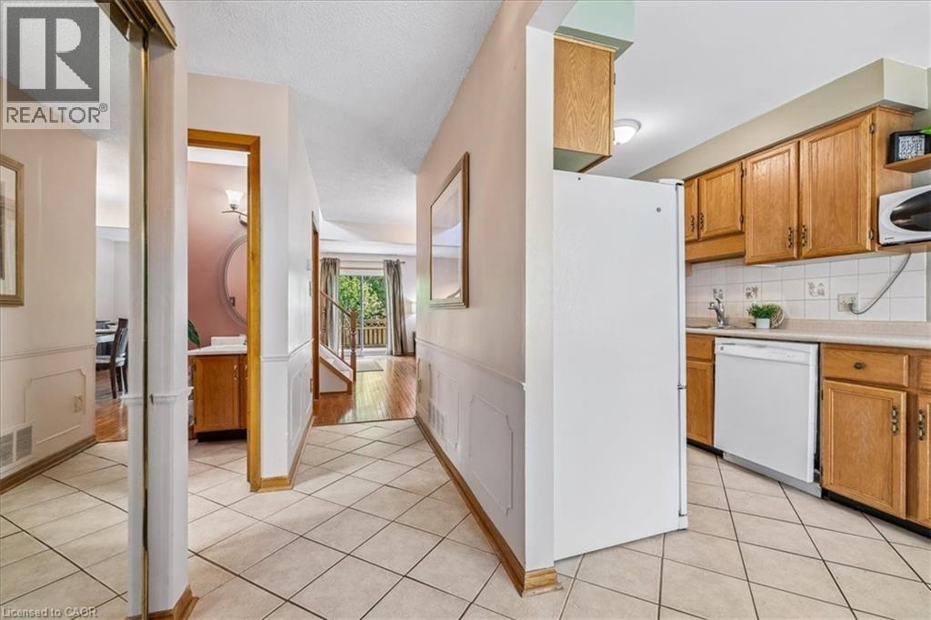 36 Braeheid Avenue, Waterdown, Ontario  L8B 0C5 - Photo 6 - 40838264
