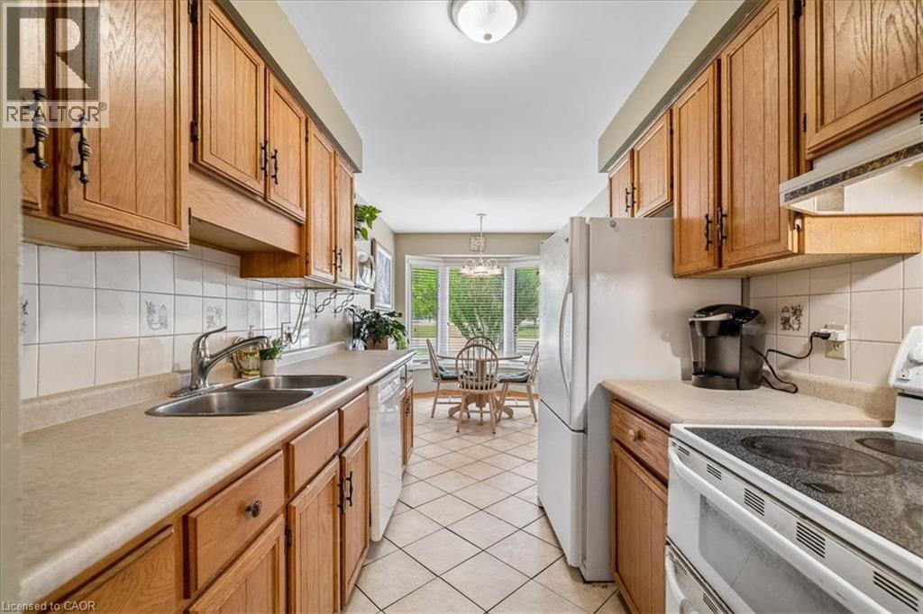 36 Braeheid Avenue, Waterdown, Ontario  L8B 0C5 - Photo 9 - 40838264