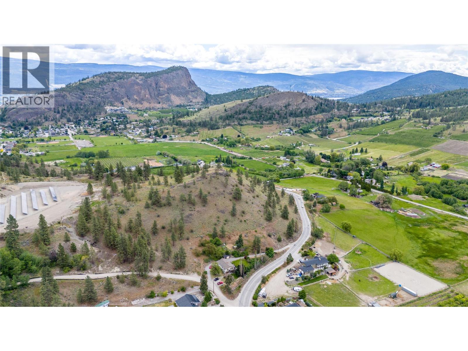 13316 Prairie Valley Road Summerland Photo 4 13316 Prairie Valley Road Summerland Photo 4