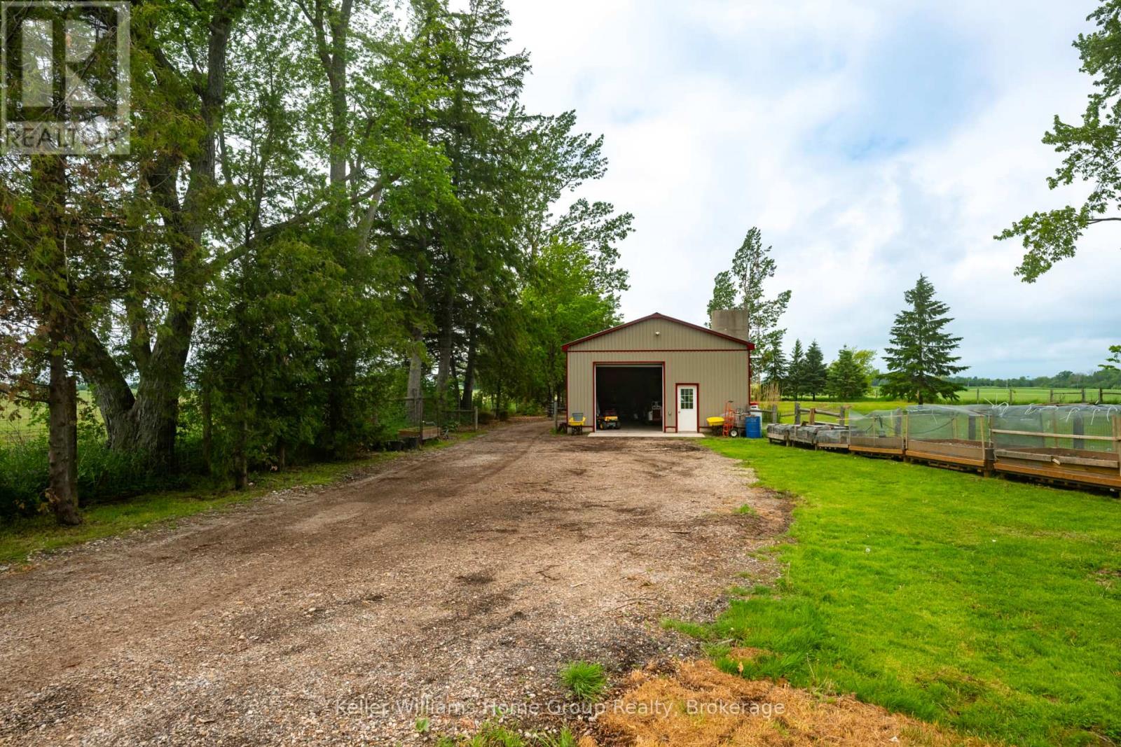 7866 Sideroad 18 Road, Mapleton, Ontario  N0G 1A0 - Photo 2 - X13436848