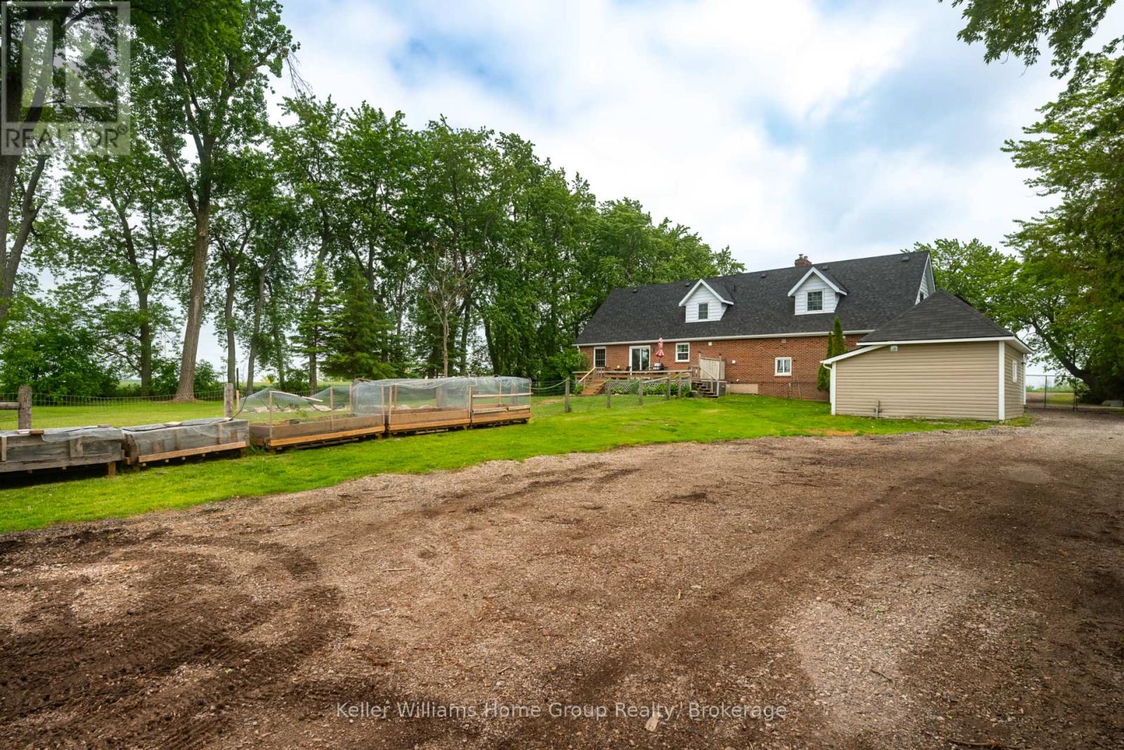 7866 Sideroad 18 Road, Mapleton, Ontario  N0G 1A0 - Photo 40 - X13436848