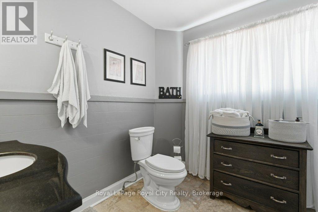 104 Kathleen Street, Guelph, Ontario  N1H 4Y3 - Photo 31 - X13436854