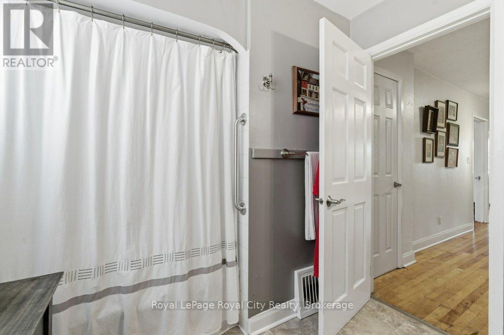 104 Kathleen Street, Guelph, Ontario  N1H 4Y3 - Photo 33 - X13436854