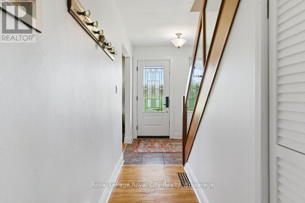 104 Kathleen Street, Guelph, Ontario  N1H 4Y3 - Photo 6 - X13436854