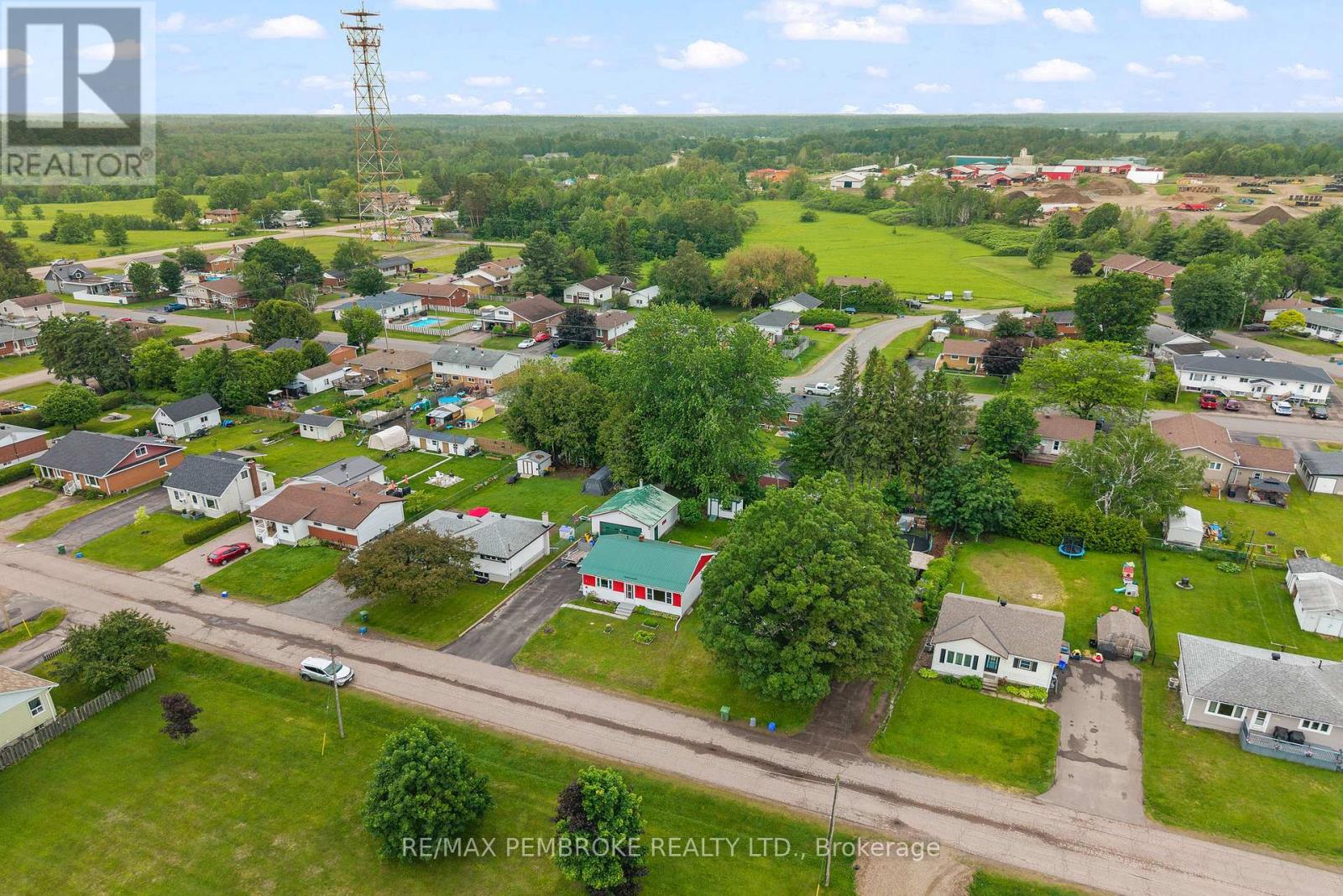626 Stafford Street, Laurentian Valley, Ontario  K8A 6T8 - Photo 27 - X13436838