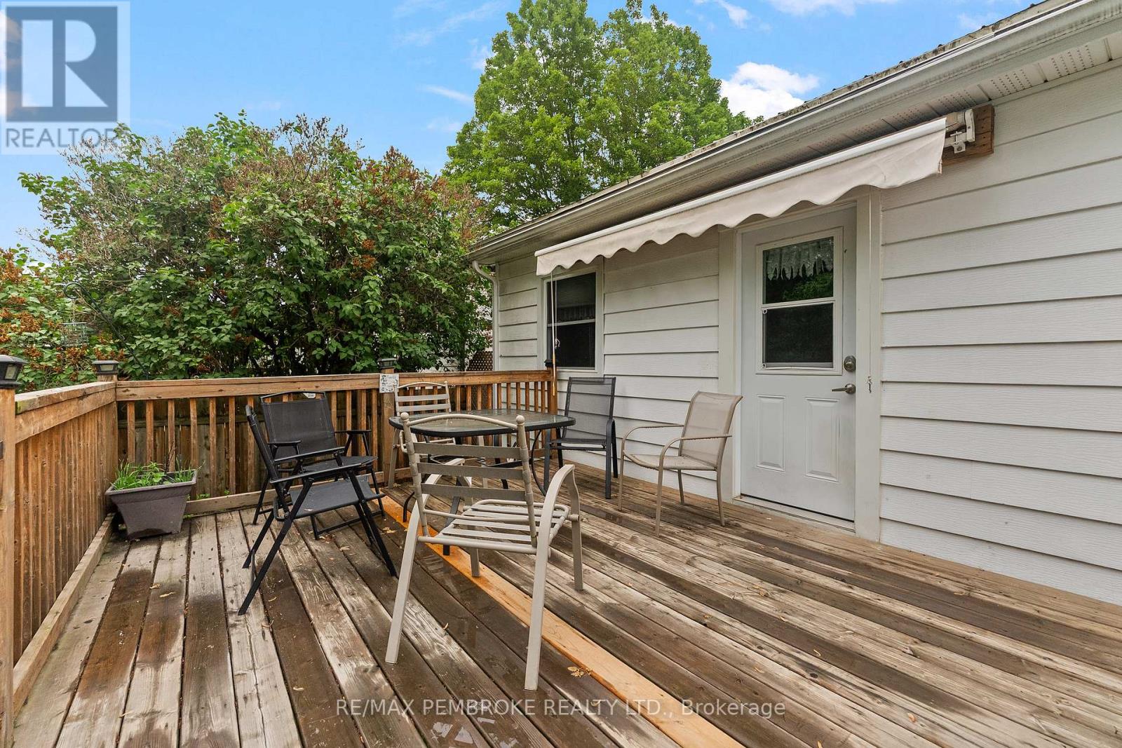 626 Stafford Street, Laurentian Valley, Ontario  K8A 6T8 - Photo 31 - X13436838