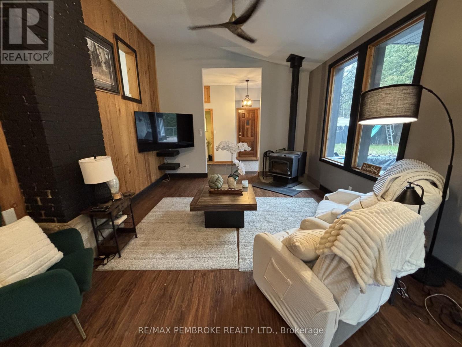 32750 Highway 17 Highway, Deep River, Ontario  K0J 1P0 - Photo 4 - X13436930