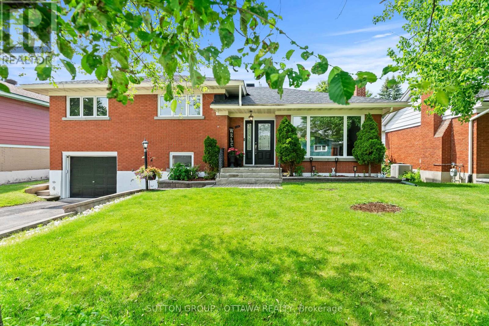 1166 Whitmore Avenue, Ottawa, Ontario  K2C 2N8 - Photo 1 - X13436832