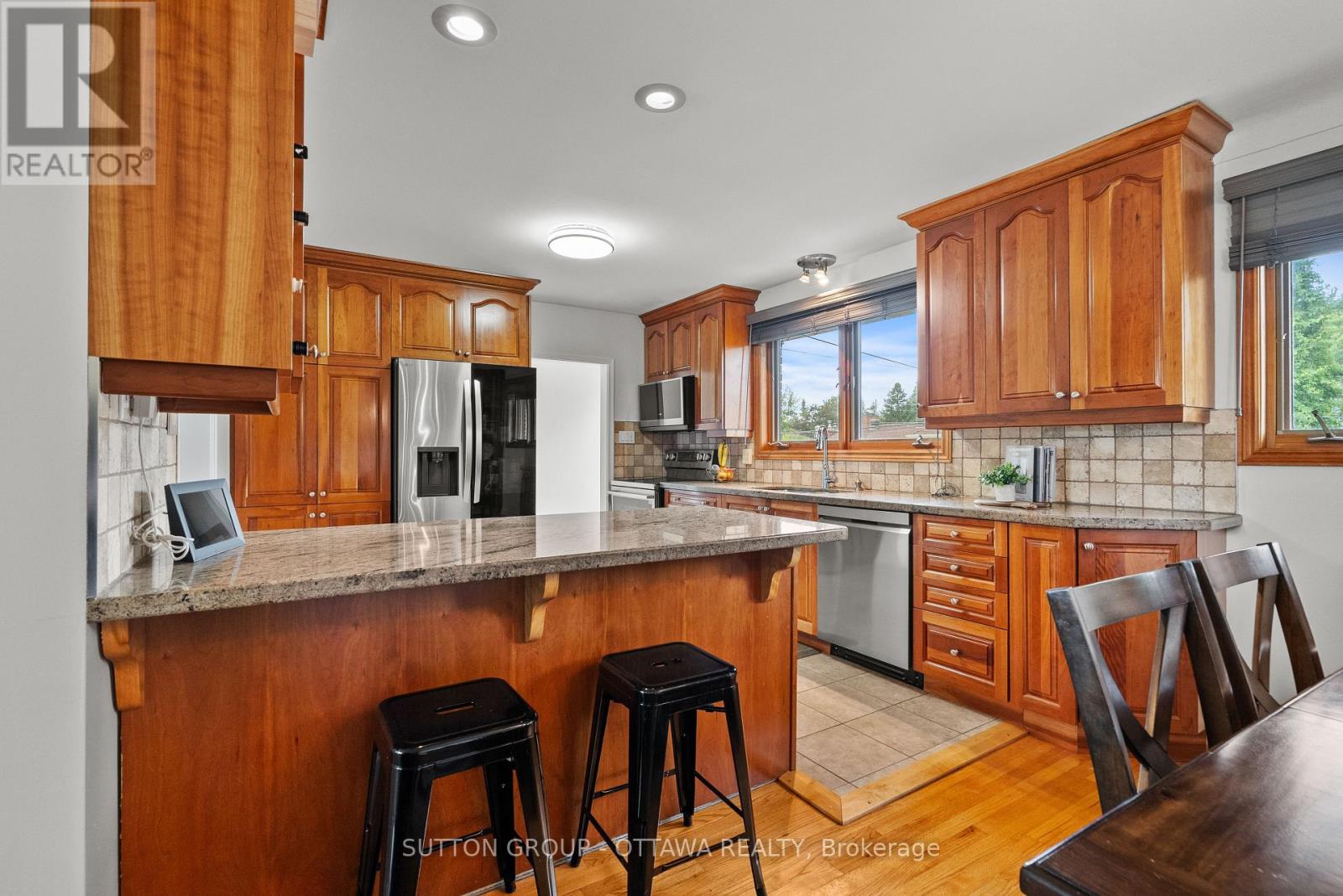 1166 Whitmore Avenue, Ottawa, Ontario  K2C 2N8 - Photo 11 - X13436832