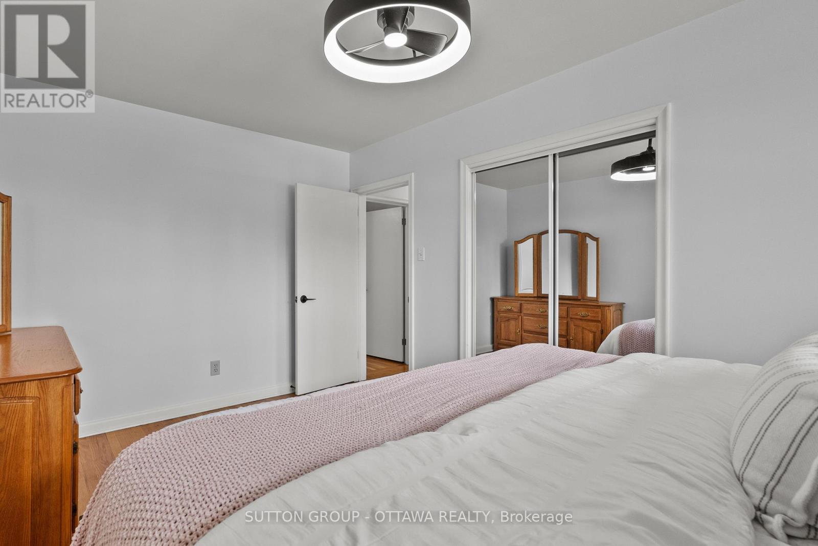 1166 Whitmore Avenue, Ottawa, Ontario  K2C 2N8 - Photo 22 - X13436832