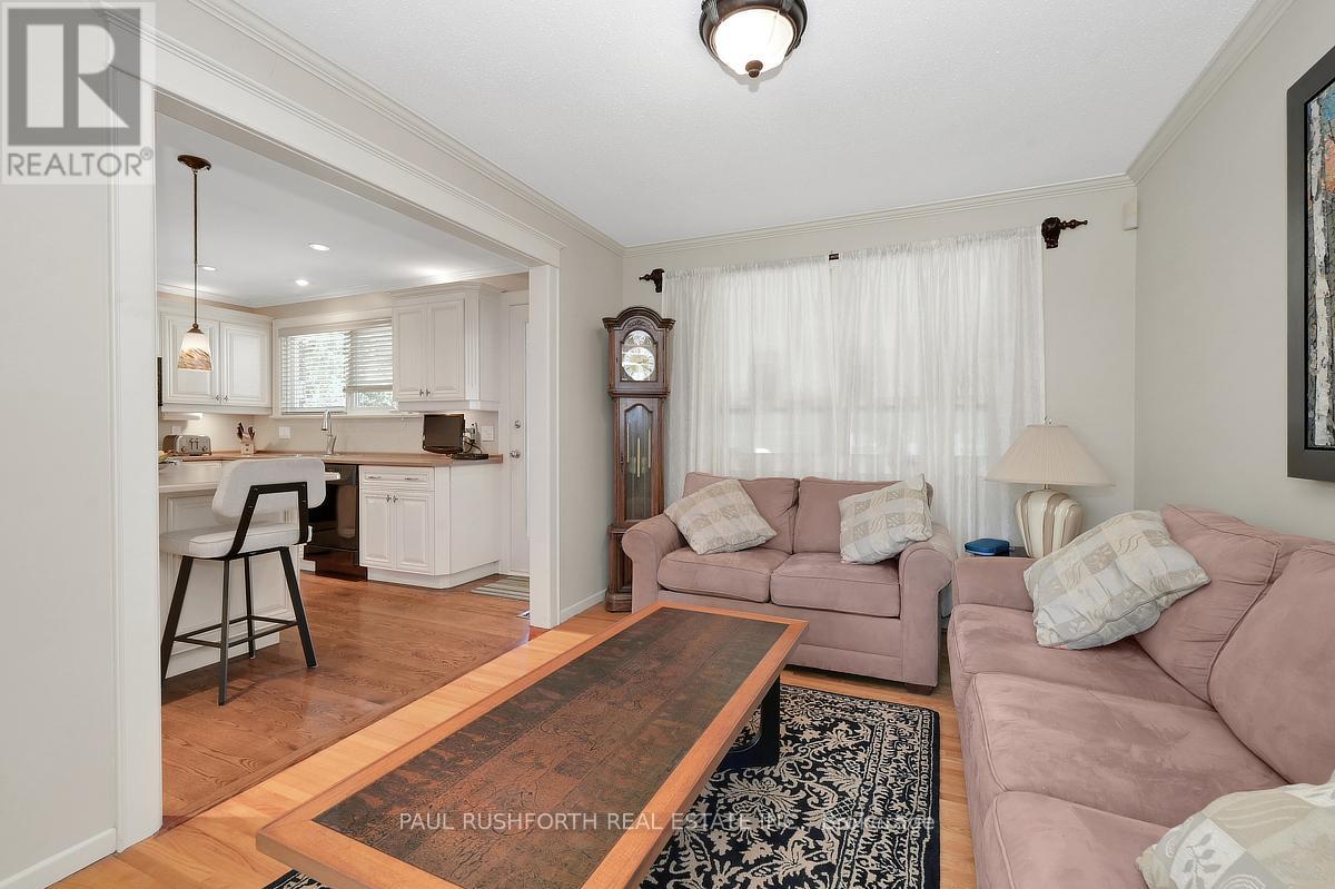 2189 Emard Crescent, Ottawa, Ontario  K1J 6K5 - Photo 10 - X13436852