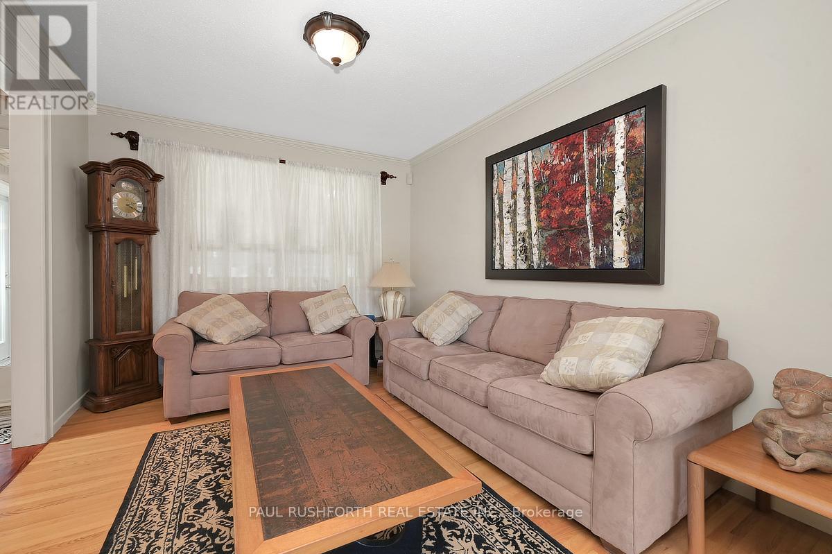 2189 Emard Crescent, Ottawa, Ontario  K1J 6K5 - Photo 9 - X13436852