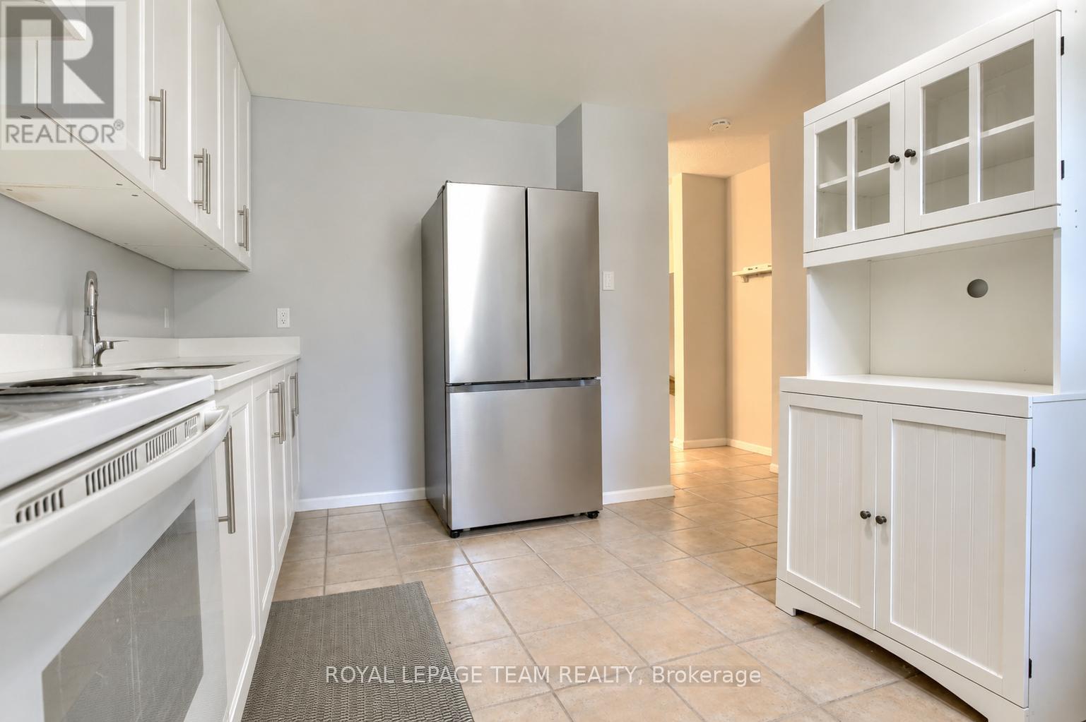 100 - 19 Mcclintock Way, Ottawa, Ontario  K2L 2A3 - Photo 4 - X13436864