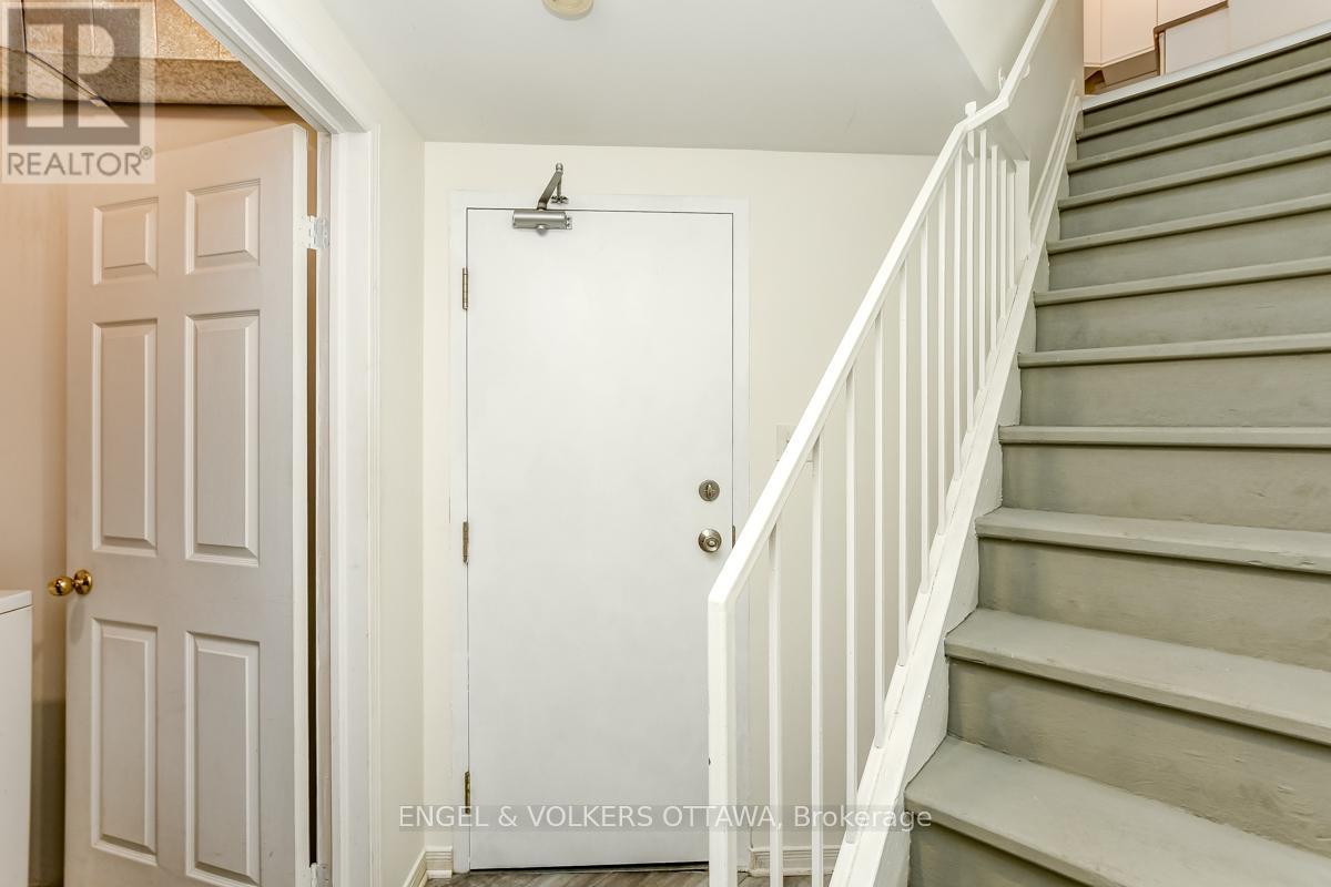 158 Rochester Street, Ottawa, Ontario  K1R 7M4 - Photo 25 - X13436890
