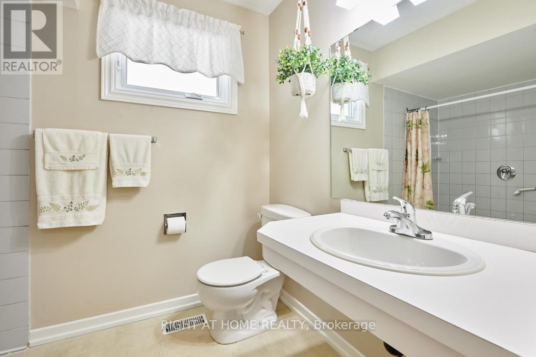 2159 Monson Crescent, Ottawa, Ontario  K1J 6A7 - Photo 14 - X13436946