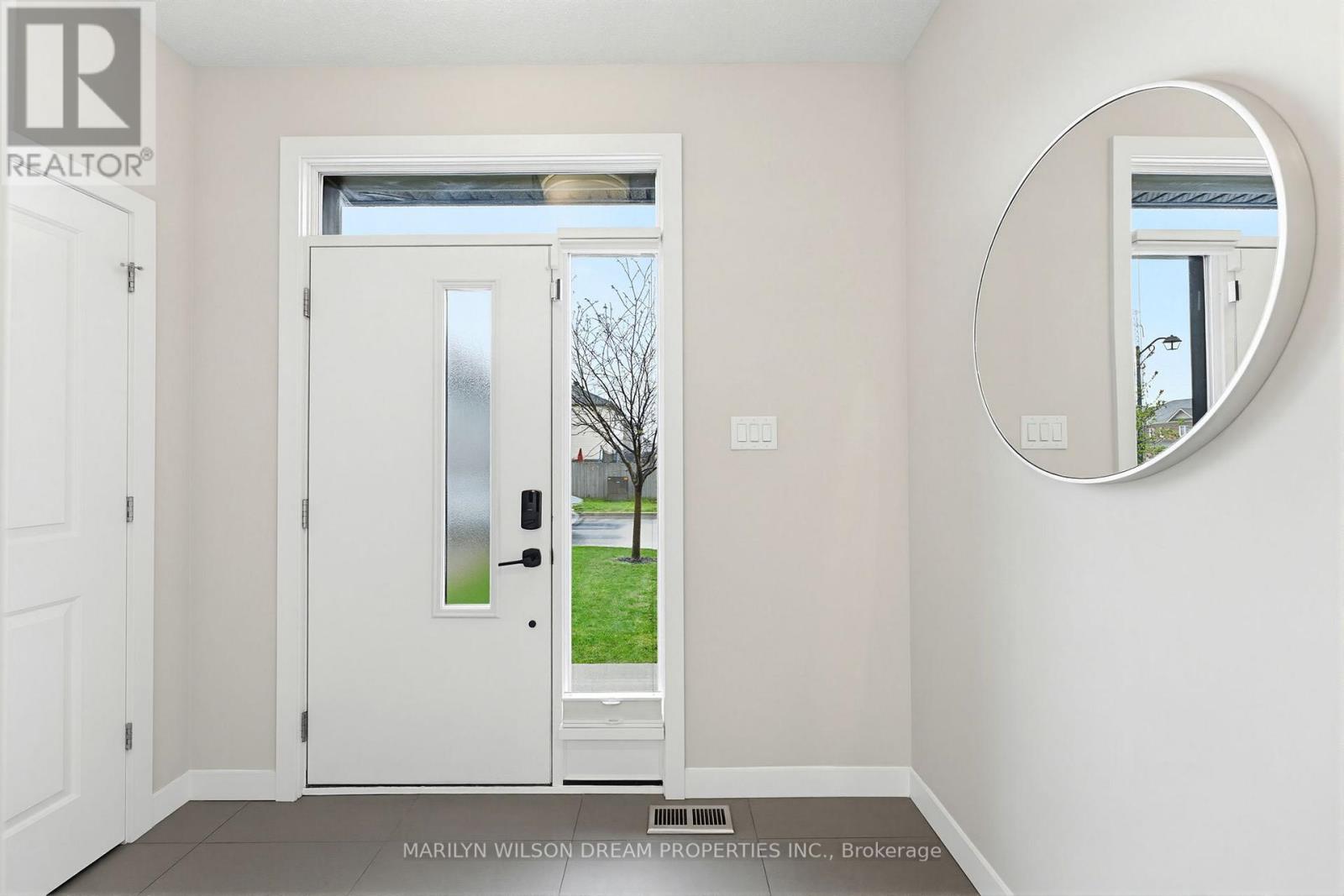 304 Andalusian Crescent, Ottawa, Ontario  K2V 0C2 - Photo 3 - X13437060