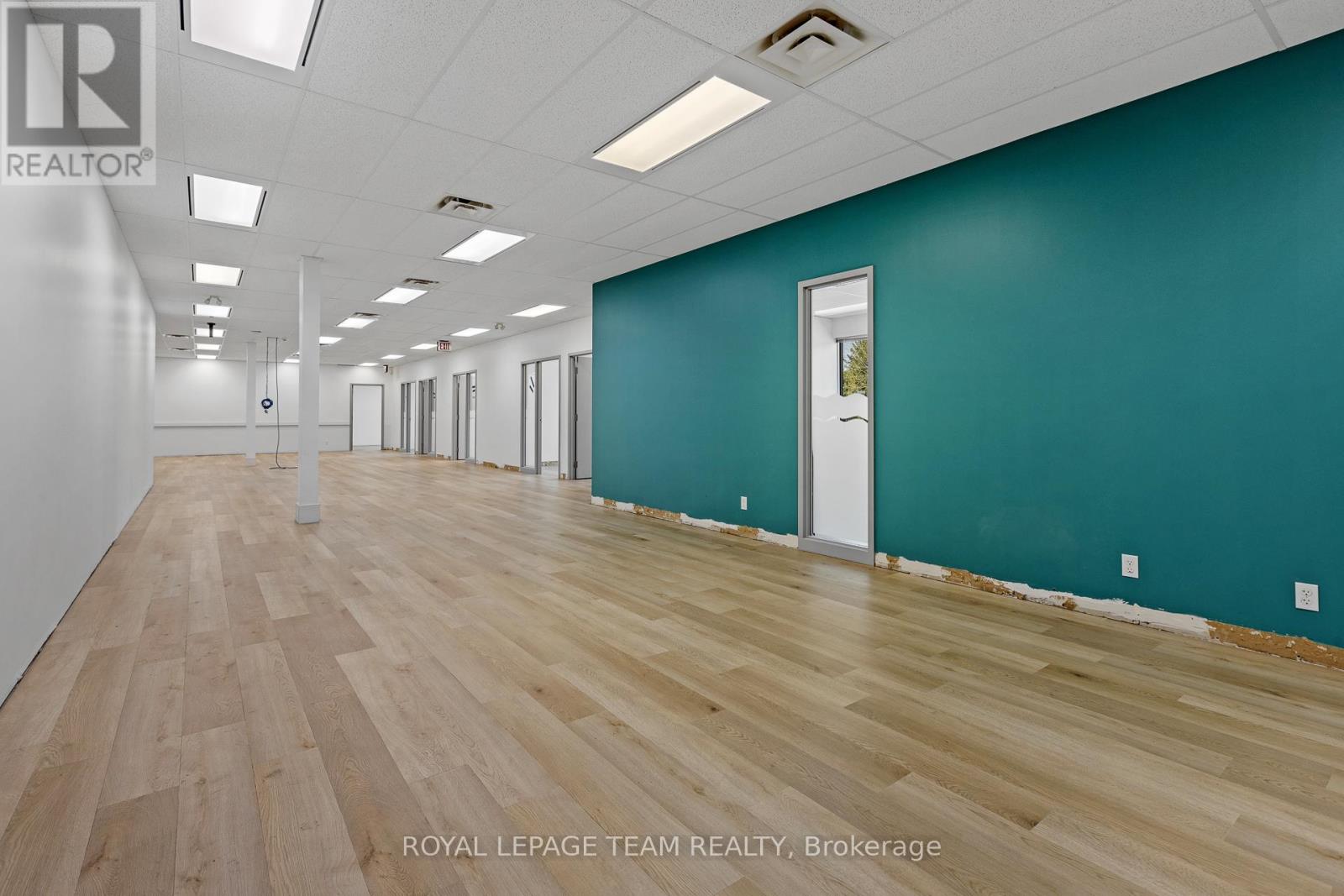 2490 Don Reid Drive, Ottawa, Ontario K1H 1E1 - Photo 18 - X13437180