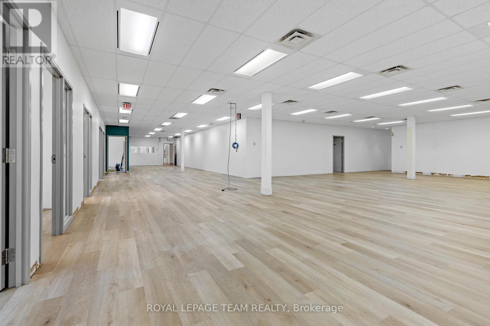2490 Don Reid Drive, Ottawa, Ontario K1H 1E1 - Photo 19 - X13437180