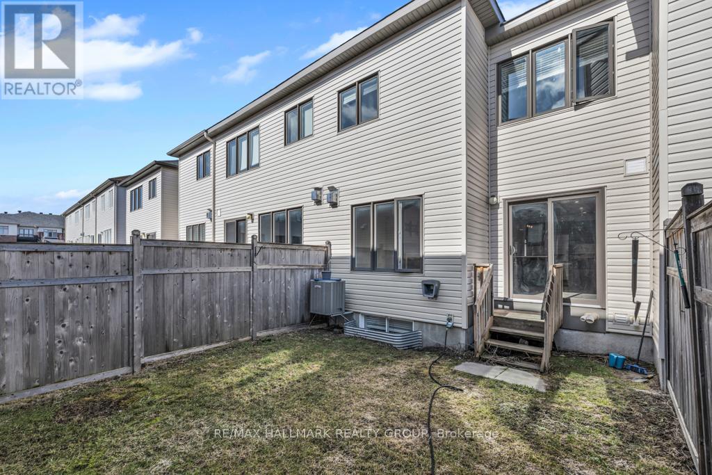 600 Parade Drive, Ottawa, Ontario  K2S 0Y5 - Photo 30 - X13437186