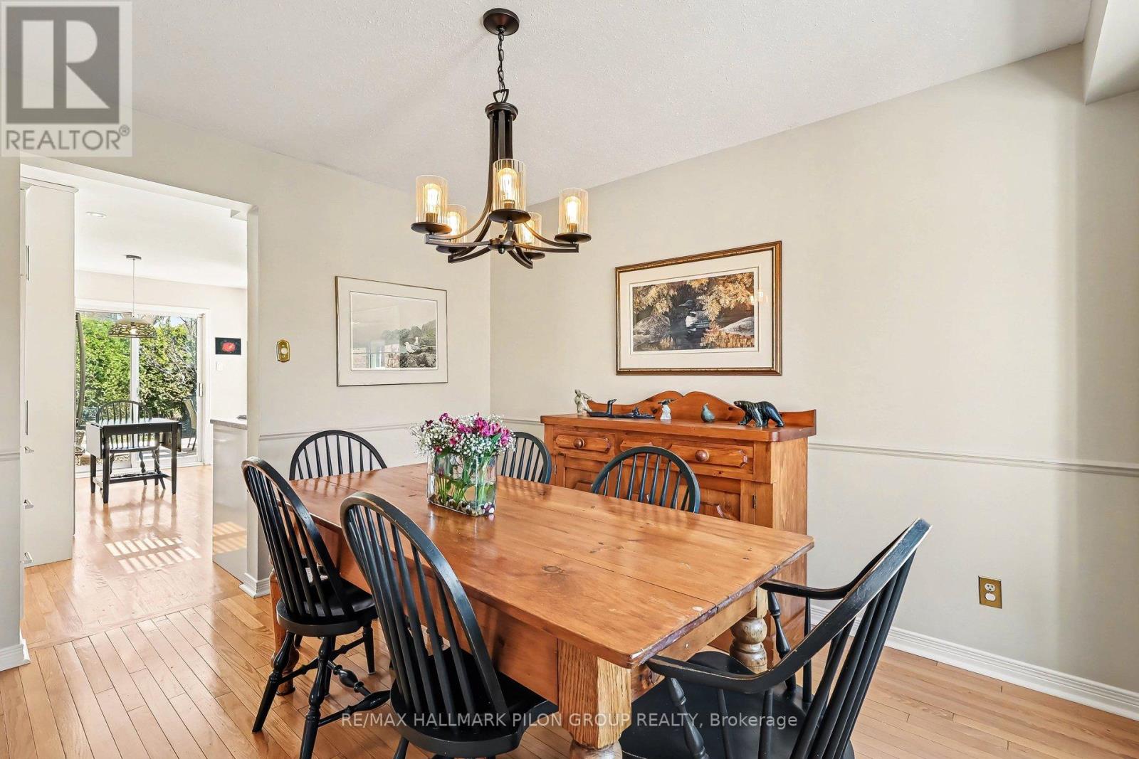 6321 Beausejour Drive, Ottawa, Ontario  K1C 3J6 - Photo 4 - X13437216