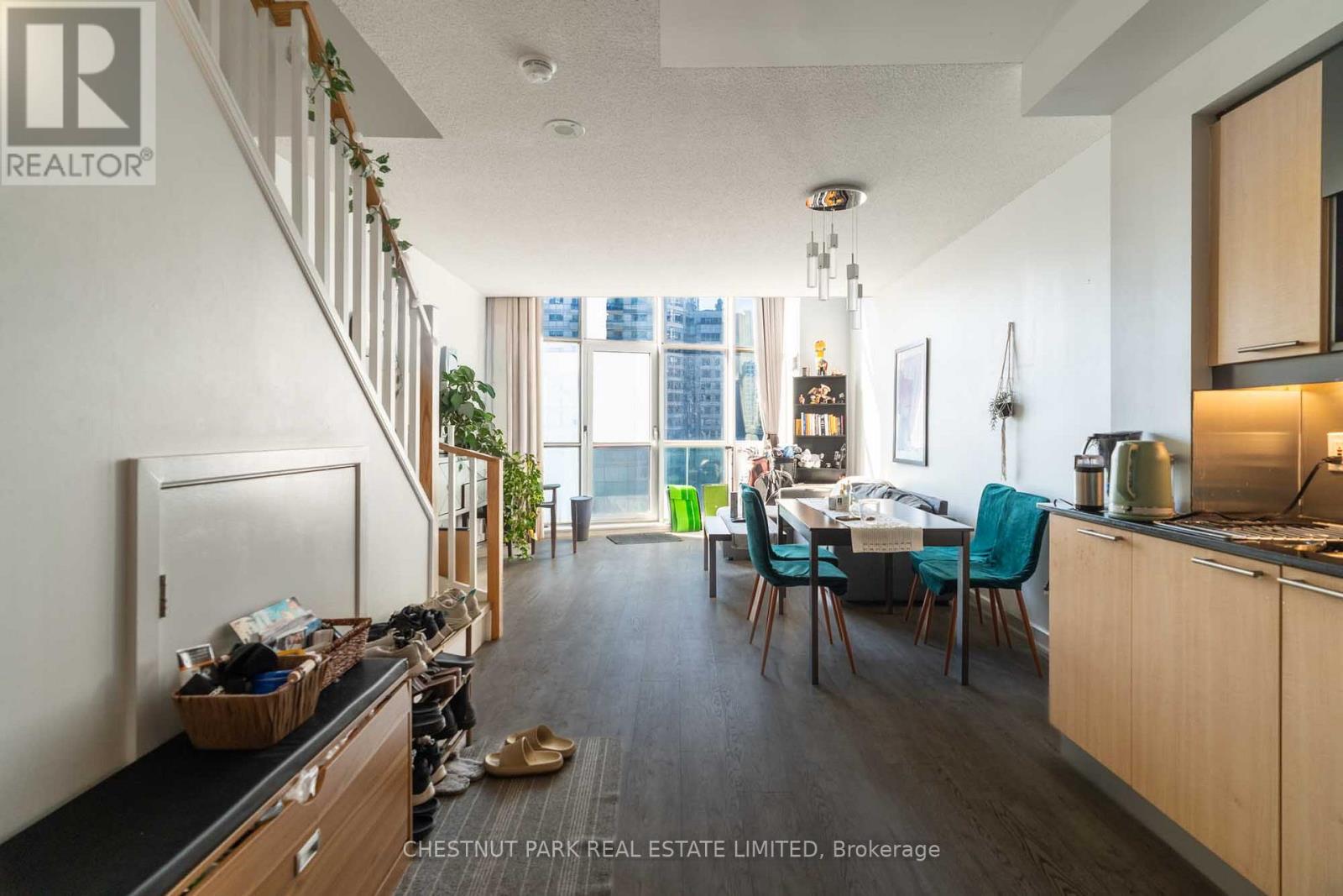 1117 - 36 Blue Jays Way, Toronto, Ontario  M5V 3T3 - Photo 2 - C13436414