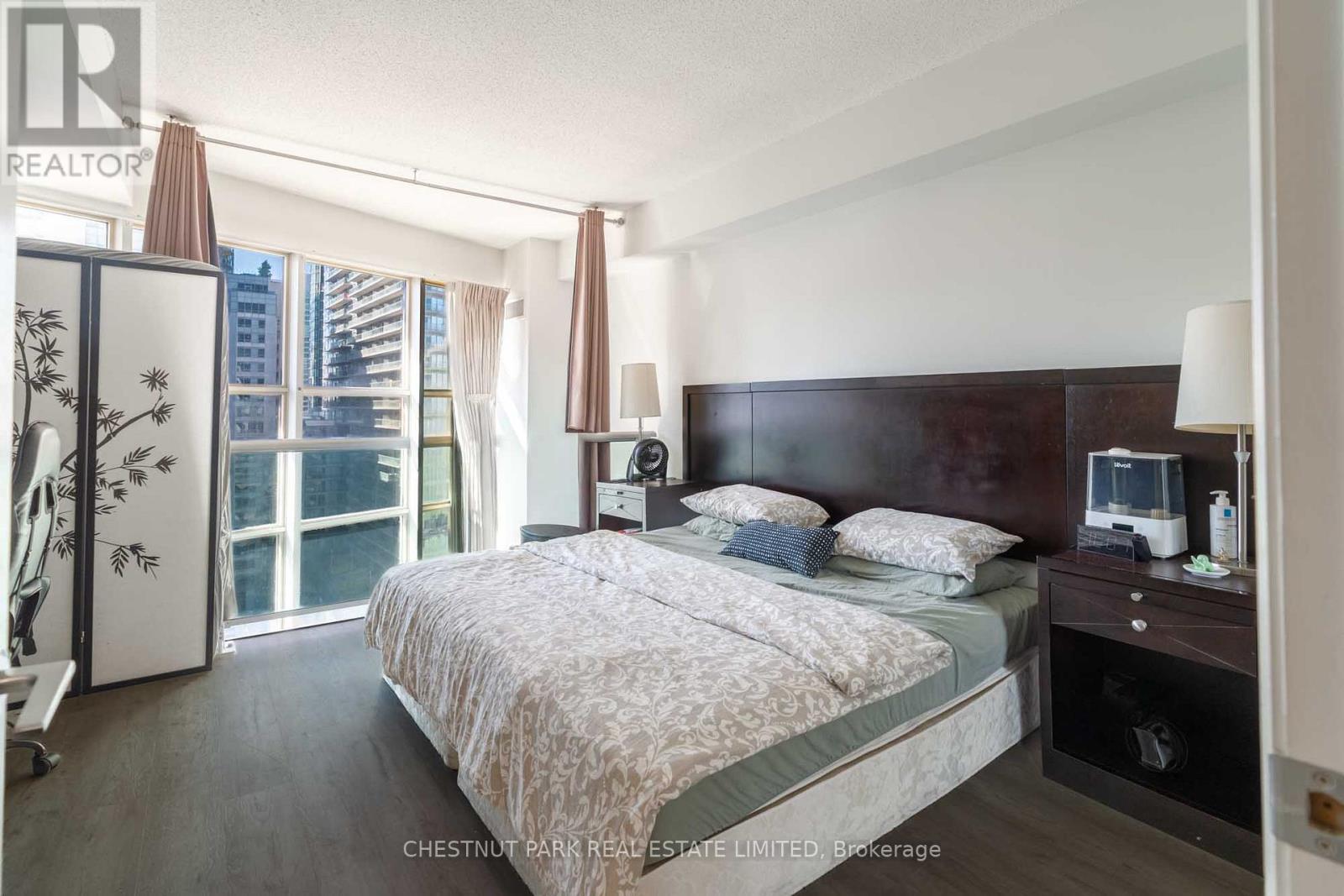 1117 - 36 Blue Jays Way, Toronto, Ontario M5V 3T3 - Photo 17 - C13436414