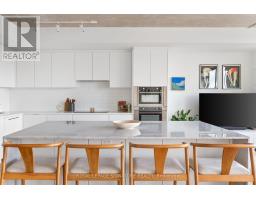 PH604 - 899 COLLEGE STREET, Toronto, Ontario