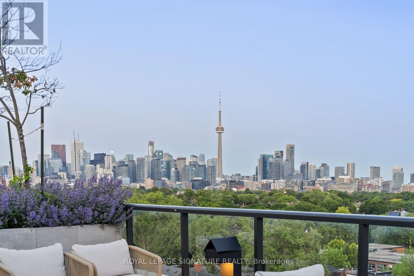 Ph604 - 899 College Street, Toronto, Ontario M6H 3P7 - Photo 34 - C13436354