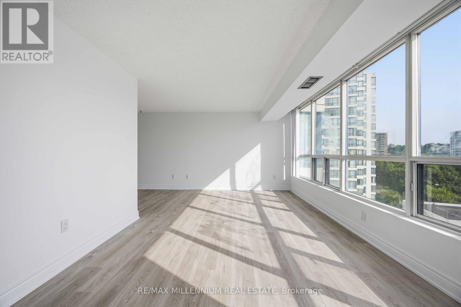 906 - 3050 Ellesmere Road, Toronto, Ontario M1E 4C2 - Photo 10 - E13110036