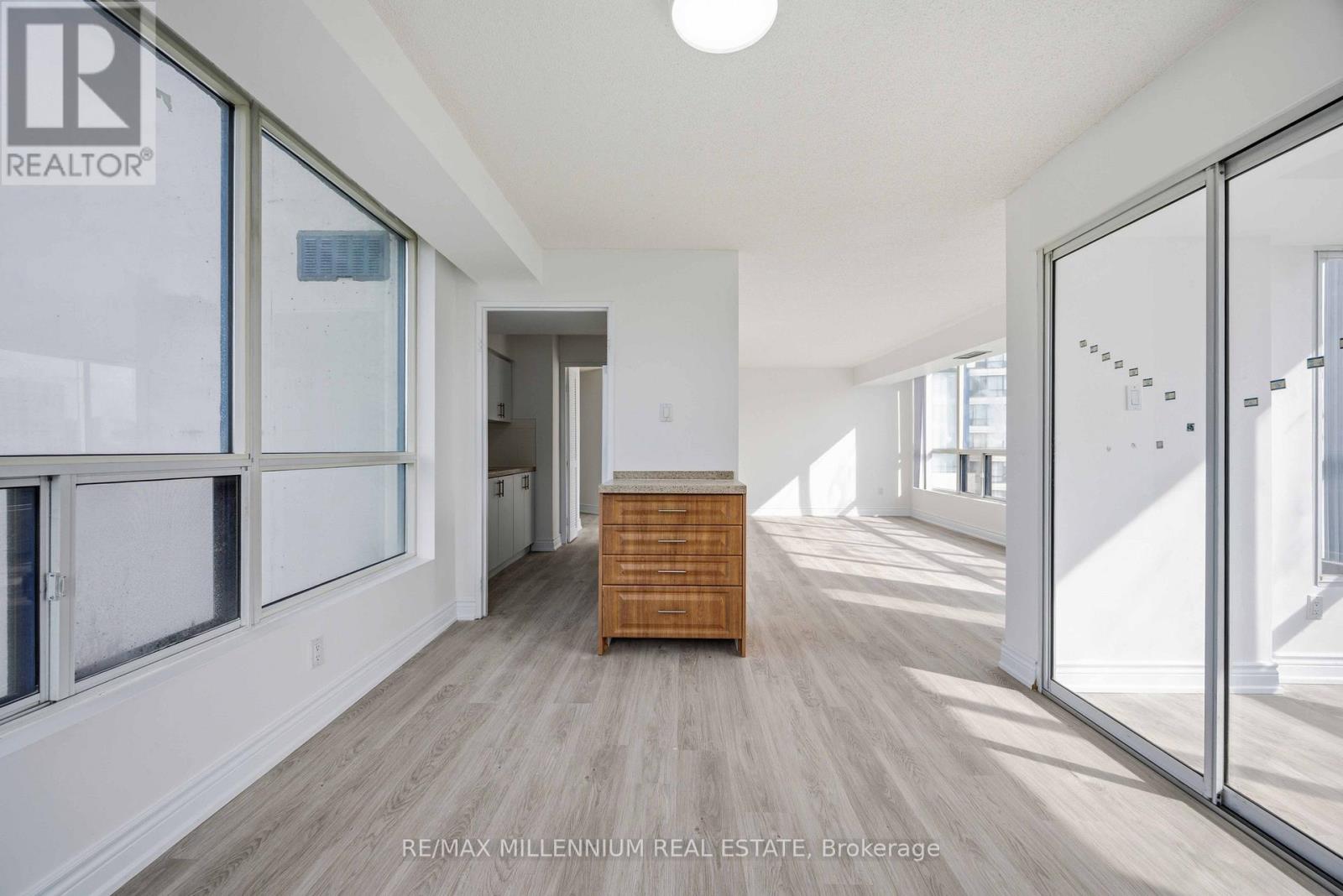 906 - 3050 Ellesmere Road, Toronto, Ontario M1E 4C2 - Photo 19 - E13110036