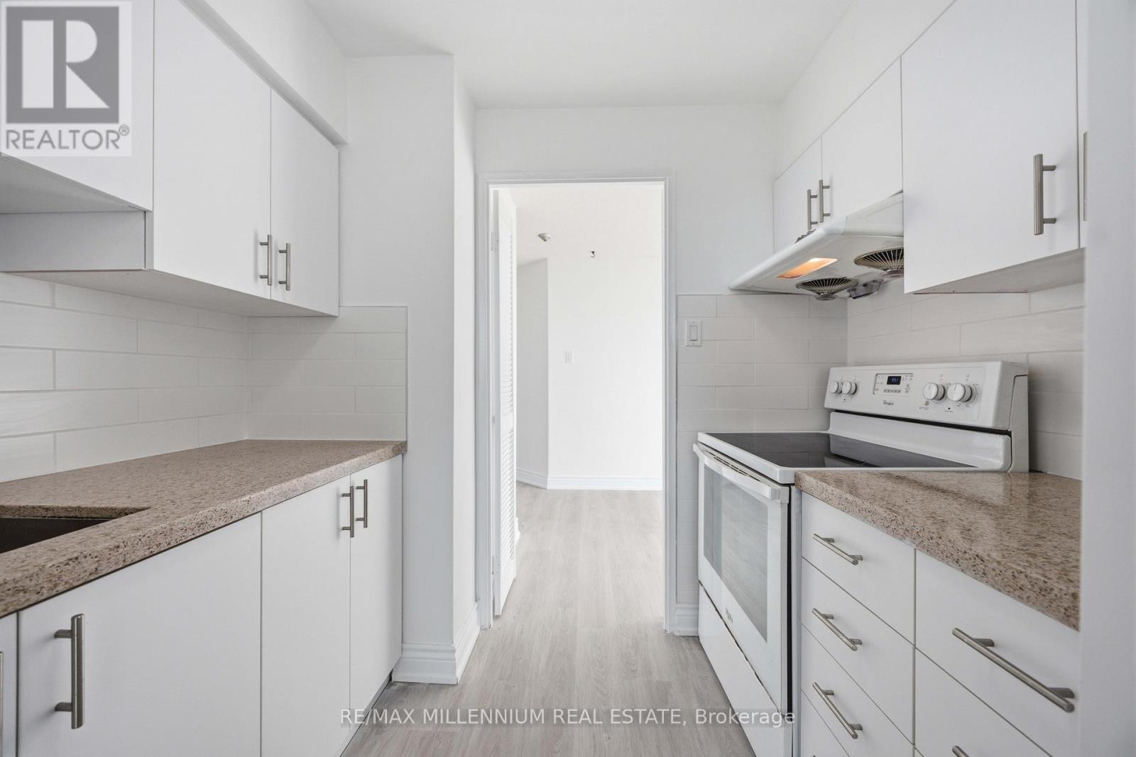 906 - 3050 Ellesmere Road, Toronto, Ontario M1E 4C2 - Photo 15 - E13110036