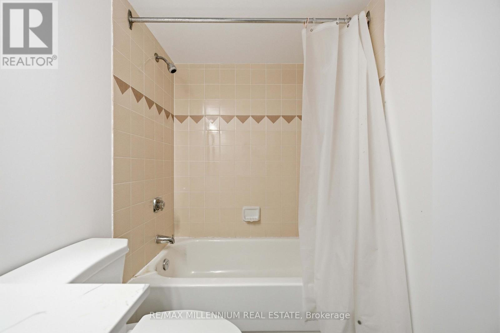 906 - 3050 Ellesmere Road, Toronto, Ontario M1E 4C2 - Photo 24 - E13110036