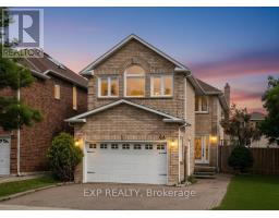 64 LENO MILLS AVENUE, Richmond Hill, Ontario
