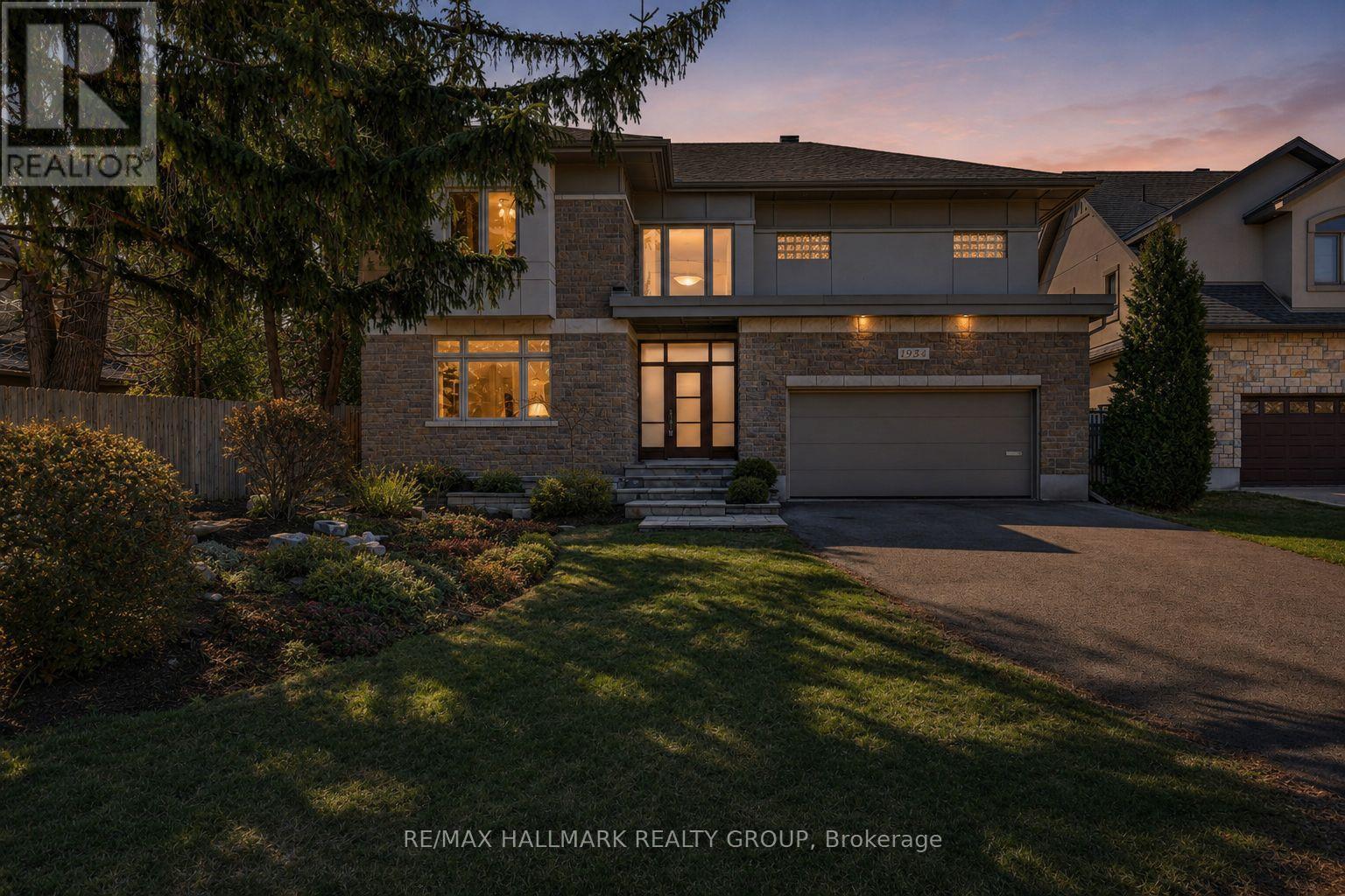 1934 LENESTER AVENUE, Ottawa, Ontario