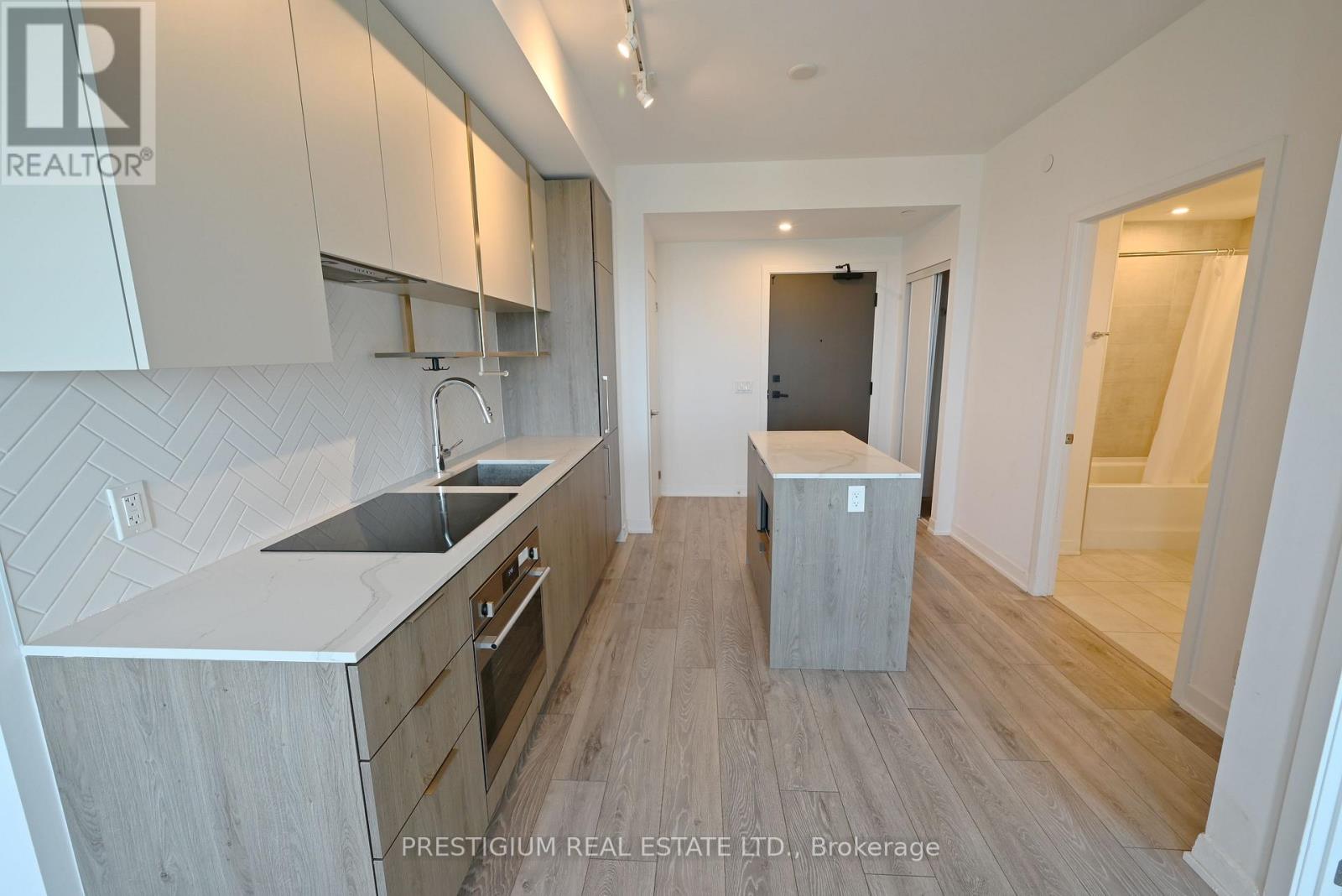 1110 - 15 HOLMES AVENUE, Toronto, Ontario