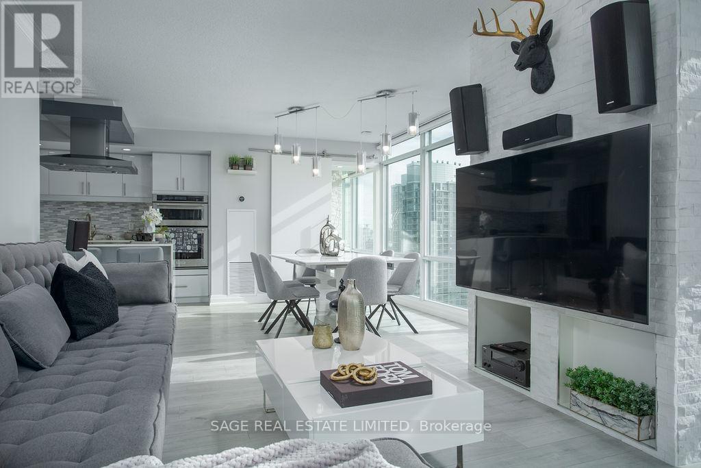 3707 - 25 Telegram Mews, Toronto, Ontario  M5V 3Z1 - Photo 17 - C13436920
