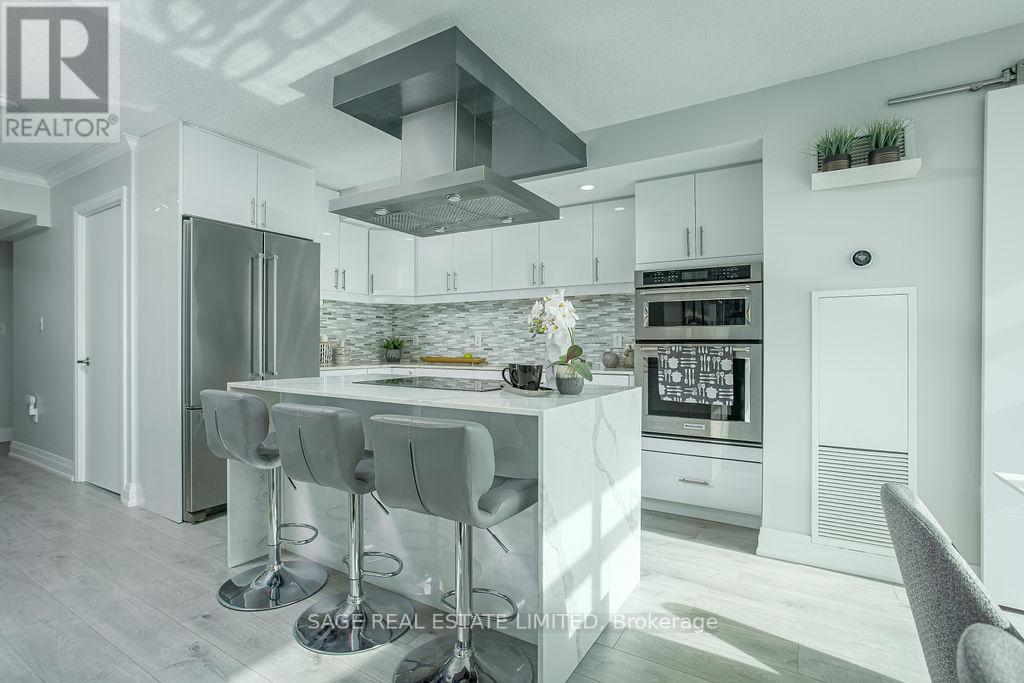 3707 - 25 Telegram Mews, Toronto, Ontario  M5V 3Z1 - Photo 4 - C13436920