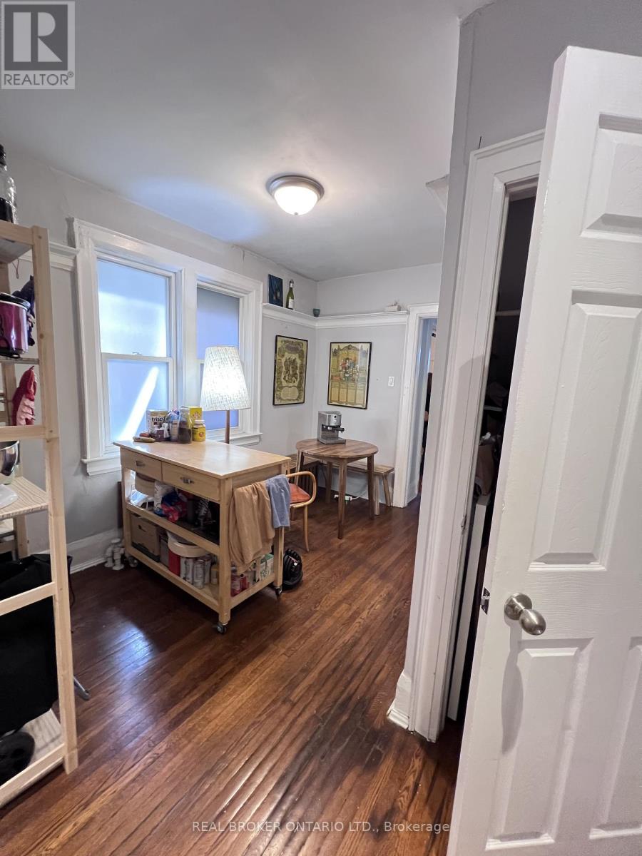 #2 - 770 St Clair Avenue W, Toronto, Ontario  M6C 1B5 - Photo 7 - C13436948