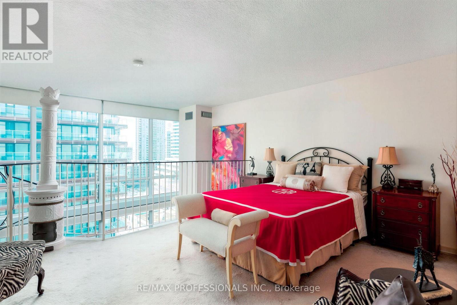 1506 - 25 Maitland Street, Toronto, Ontario  M4Y 2W1 - Photo 3 - C13436964