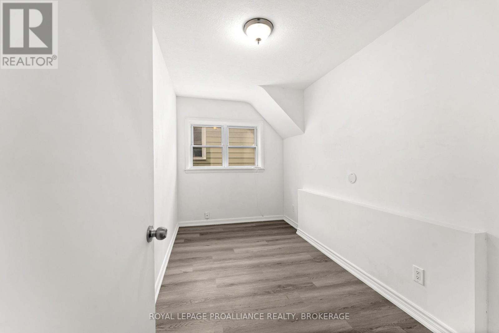 468-470 Victoria Street, Kingston, Ontario  K7L 3Z7 - Photo 14 - X13436872