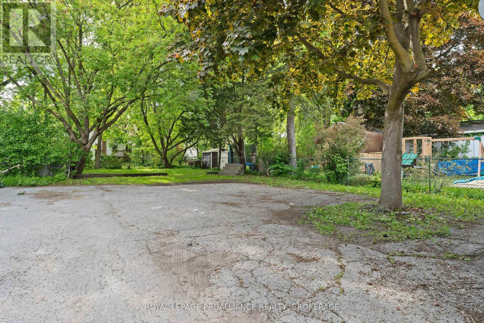 468-470 Victoria Street, Kingston, Ontario  K7L 3Z7 - Photo 40 - X13436872