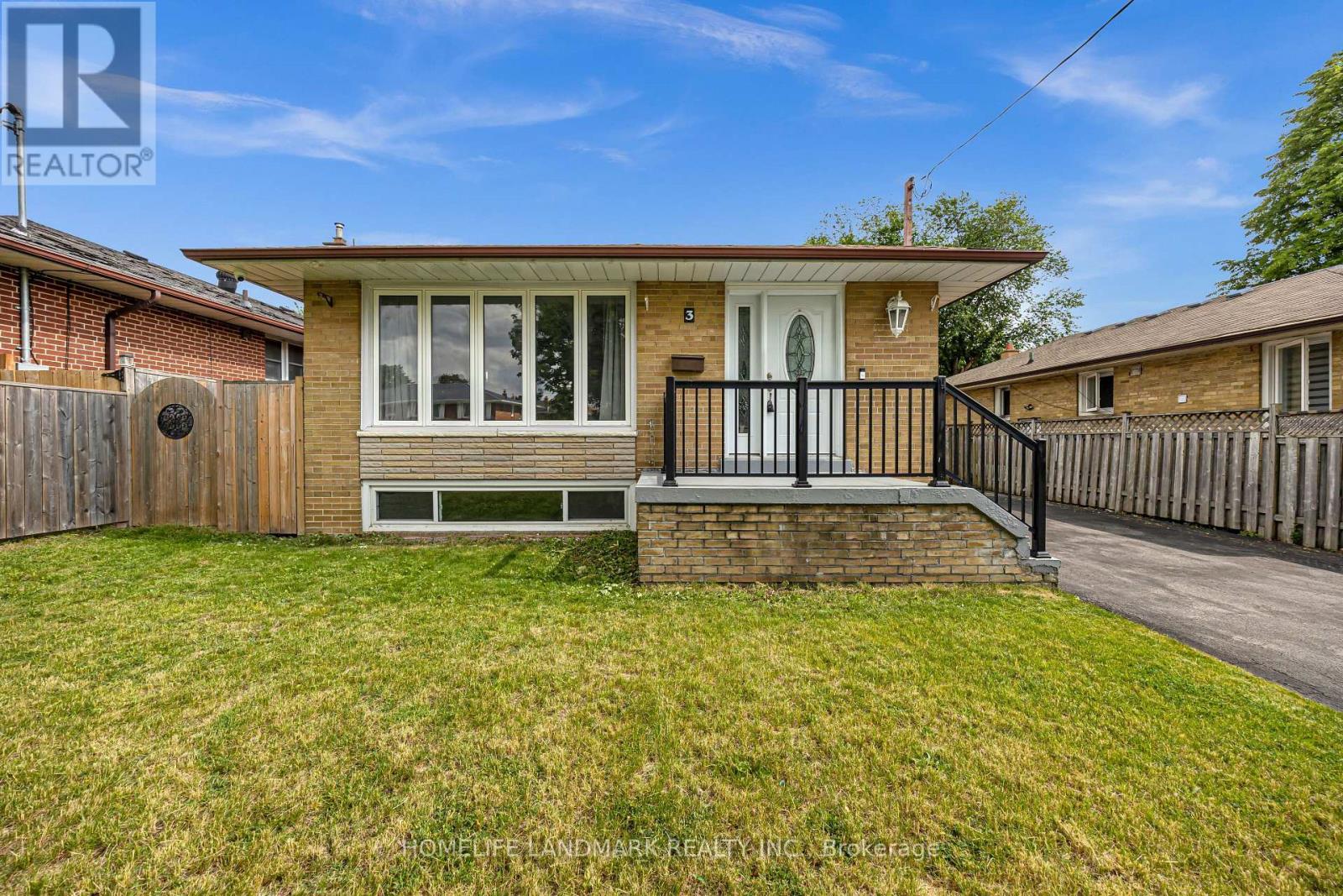 3 CHOPIN AVENUE, Toronto, Ontario